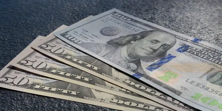 Foto: Nilai tukar mata uang dolar Amerika Serikat (AS) dilaporkan bergerak menguat terhadap rupiah pada pergerakan pagi ini.(Foto:MI)