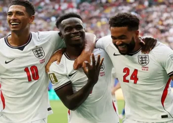 Foto: Inggris Raih Medali Perunggu Piala Dunia 2026 Usai Tekuk Prancis 6-4 25
