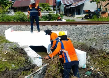 Foto: KAI Divre I Sumut Siagakan Infrastruktur Antisipasi Dampak Cuaca Ekstrem 2
