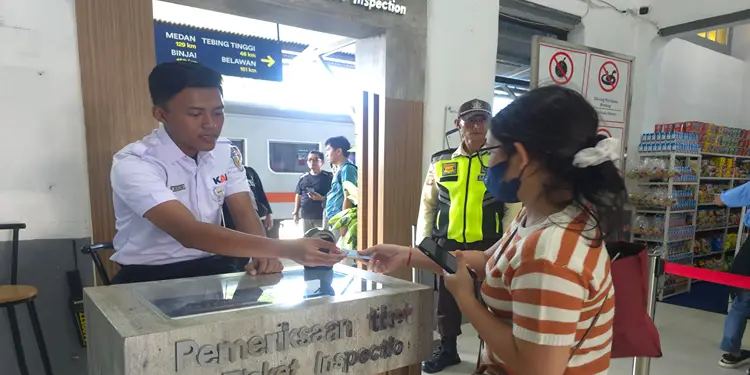 Foto: KAI Divre I Sumatera Utara dilaporkan telah melayani sebanyak 1.391.120 penumpang.(Dok:KAI Divre I SU)