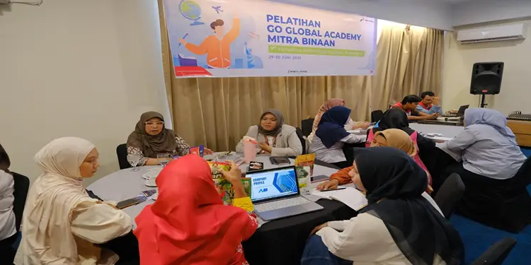 Foto: Pertamina Patra Niaga Regional Sumbagut memberi pelatihan intensif bertajuk Go Global Academy di Pekanbaru pada 29–30 Juni 2026.(Dok:Pertamina Sumbagut)