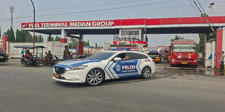 Foto: PT Pertamina Patra Niaga Regional Sumatra Bagian Utara bersama Kepolisian Daerah Sumatera Utara memperkuat kerja sama sinergis demi menjamin kelancaran pasokan energi bagi publik.(Dok:Pertamina Sumbagut)