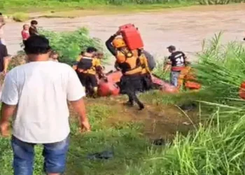 Foto: Remaja 16 Tahun Tenggelam di Sungai Ular Serdang Bedagai Masih Dalam Pencarian 22