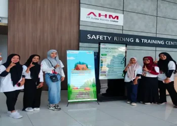 Foto: Tujuh Wakil Sumatera Utara Ikuti Safety Riding Camp 2026 di Bekasi untuk Lahirkan Duta Keselamatan Berkendara Nasional 8