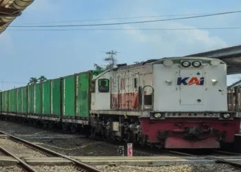 Foto: Volume Angkutan Barang KAI Divre I Sumut Naik 8 Persen 10