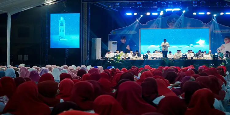 Foto: Wali Kota Medan Rico Tri Putra Bayu Waas mengajak seluruh lapisan masyarakat memulai langkah perubahan dari hal-hal sederhana dalam roda kehidupan sehari-hari.(Dok:Diskominfo Medan)